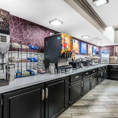 Comfort Inn & Suites Nashville Near Tanger Outlets I-24 Antioch 