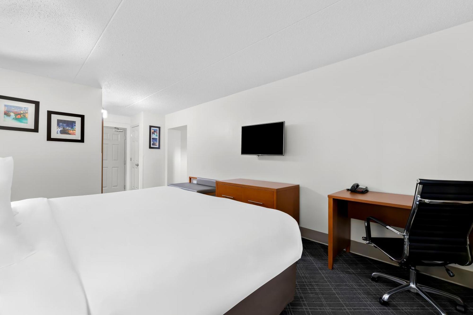 Comfort & Near Tanger Outlets I-24 Antioch 3* Nashville