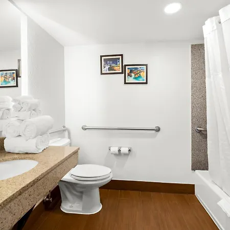 Comfort Inn & Suites Nashville Near Tanger Outlets I-24 Antioch Esterno foto