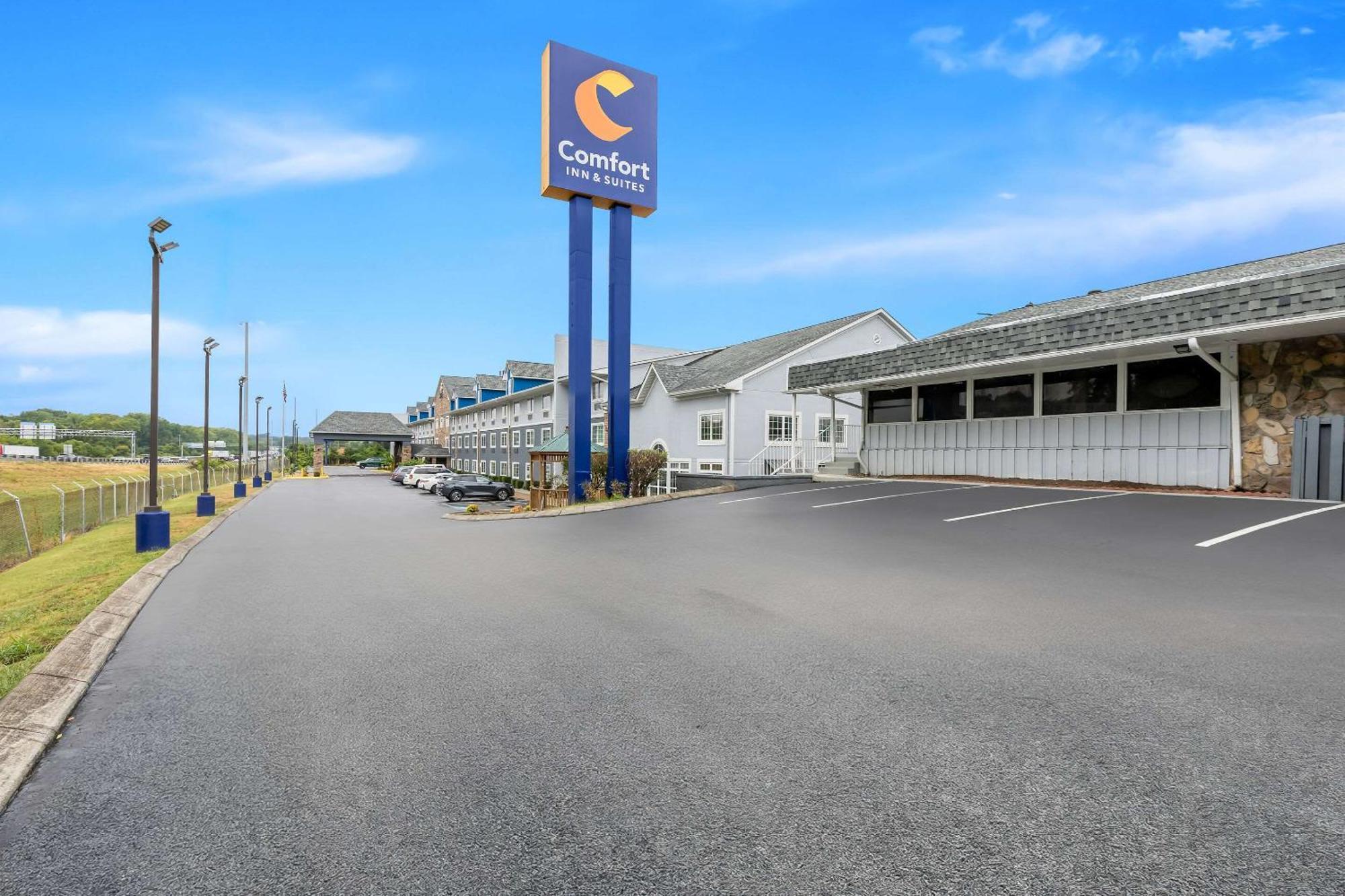 Comfort & Near Tanger Outlets I-24 Antioch 3*