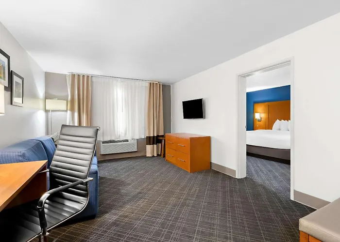 Comfort Inn & Suites